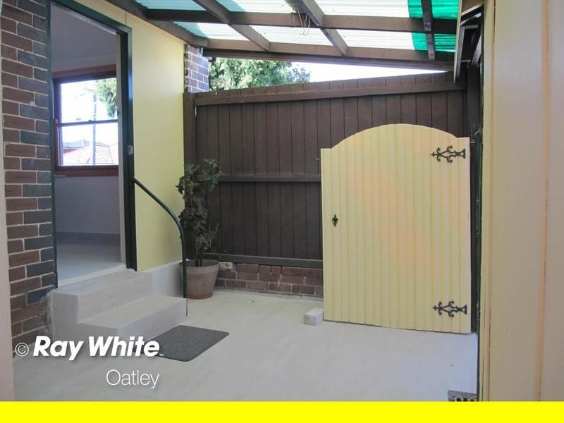 21A Waitara Parade, Hurstville Grove NSW 2220