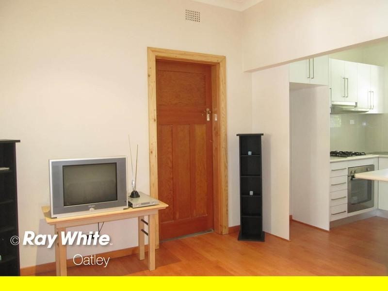 21A Waitara Parade, Hurstville Grove NSW 2220