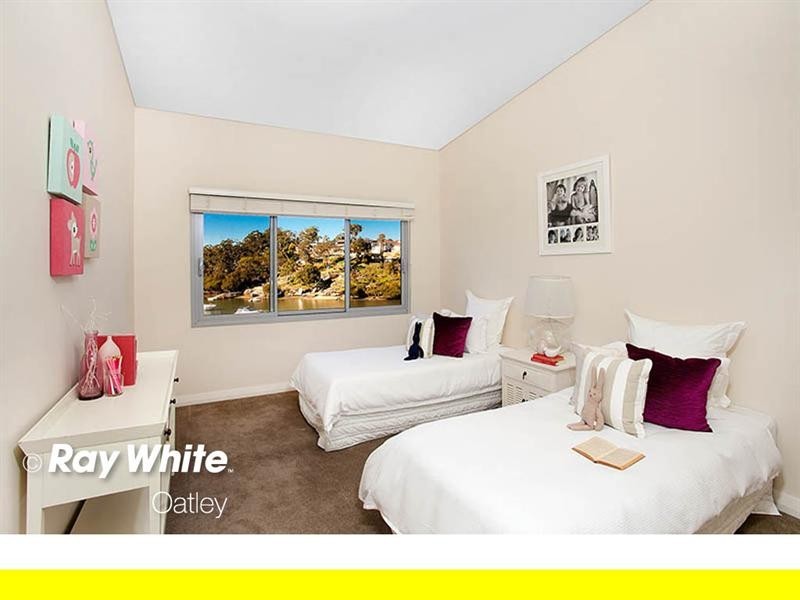 52 Russell Street, Oatley NSW 2223