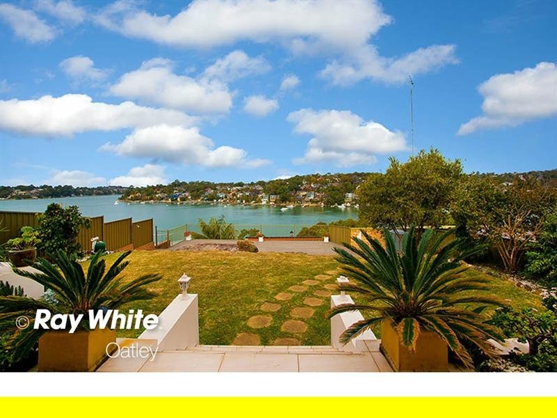 8 Algernon Street, Oatley NSW 2223