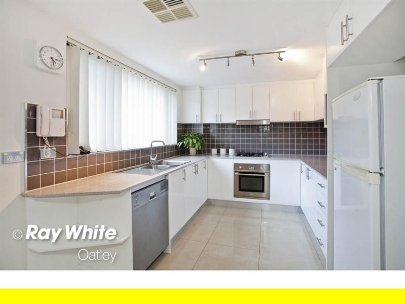 2/6 Oatley Parade, Oatley NSW 2223