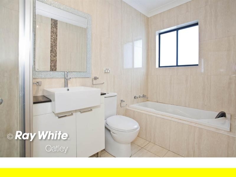 2/6 Oatley Parade, Oatley NSW 2223