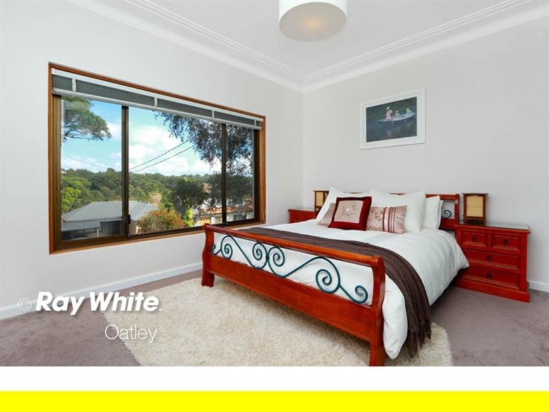 23 Ballantyne Road, Mortdale NSW 2223