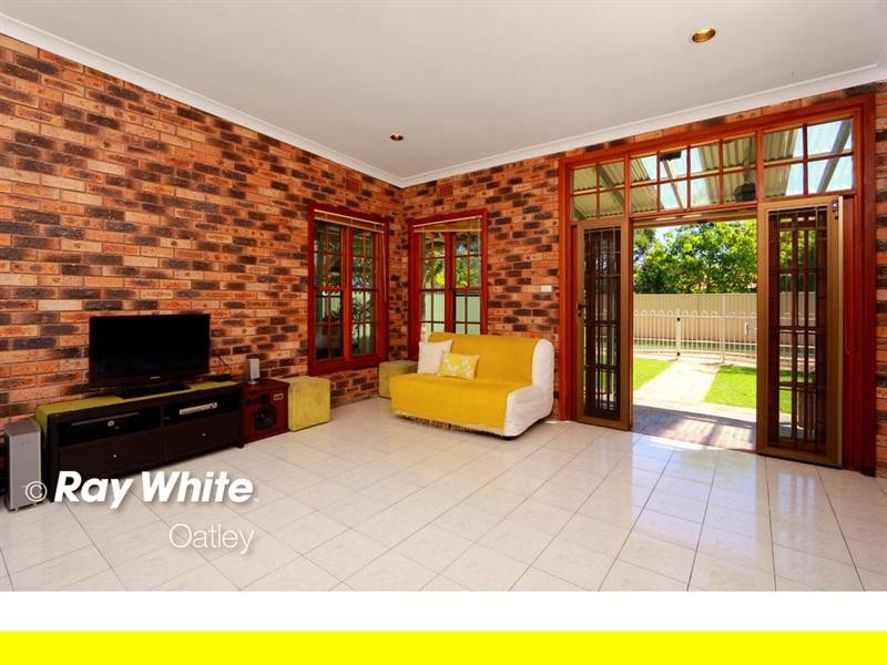 38 Woronora Parade, Oatley NSW 2223