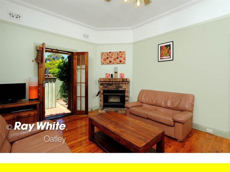 38 Woronora Parade, Oatley NSW 2223