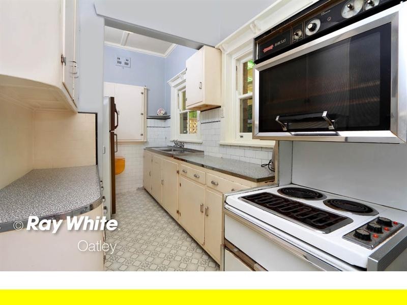 41 Railway Parade, Penshurst NSW 2222