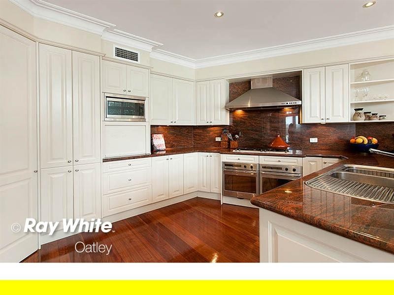 2A Algernon Street, Oatley NSW 2223