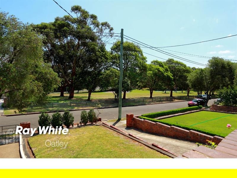 20 McRaes Avenue, Penshurst NSW 2222