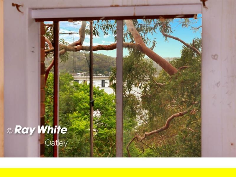 122 Marine Drive, Oatley NSW 2223