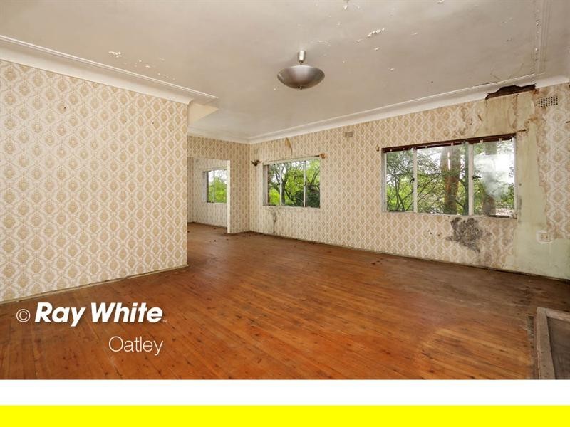 122 Marine Drive, Oatley NSW 2223