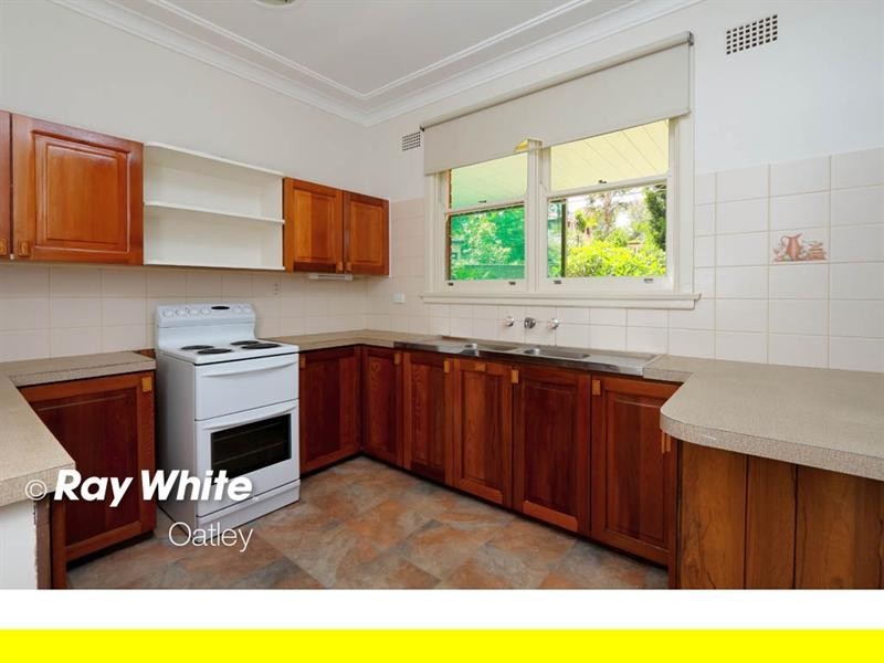 65 Glen Road, Oatley NSW 2223
