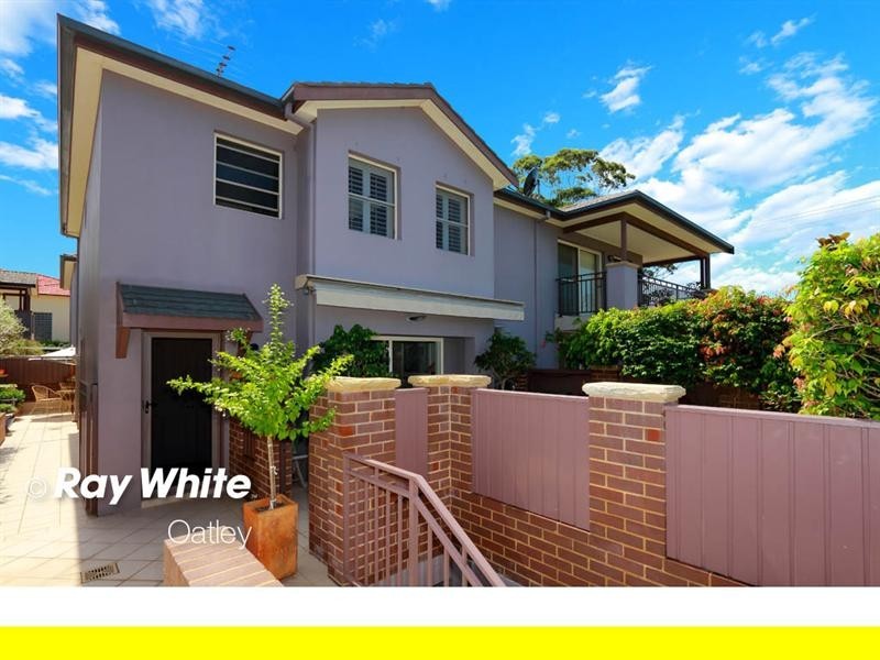 2/14 Yarran Road, Oatley NSW 2223