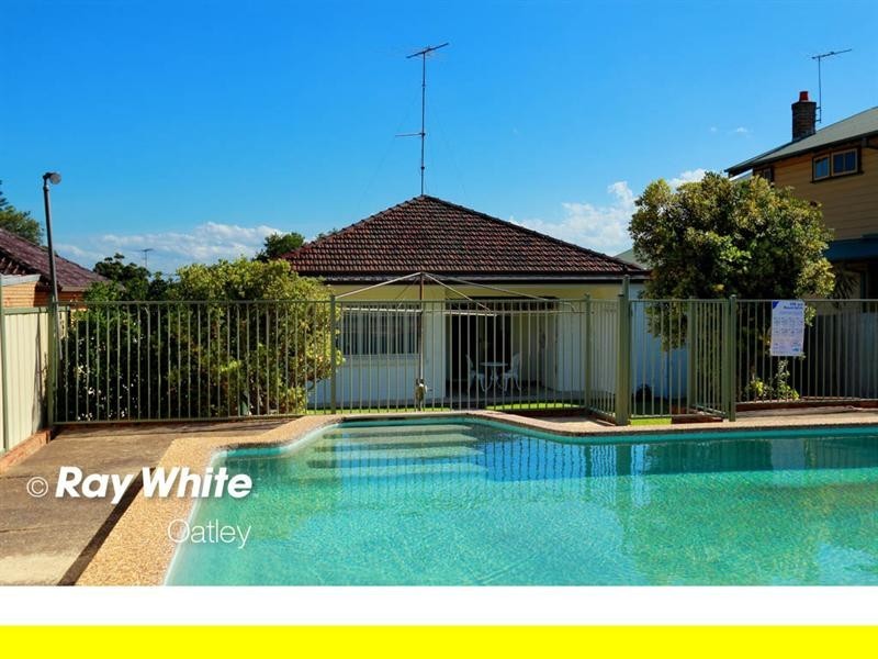 100 Pacific Avenue, Penshurst NSW 2222