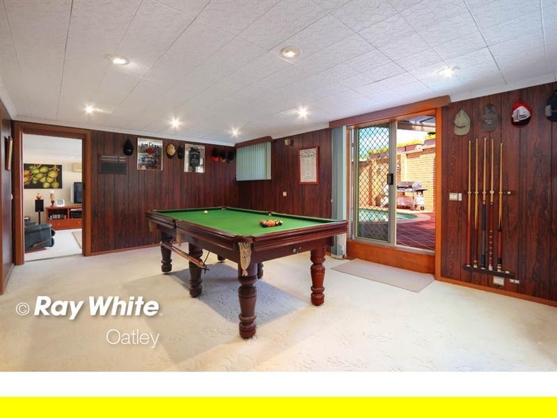 17 Rainbow Parade, Peakhurst Heights NSW 2210