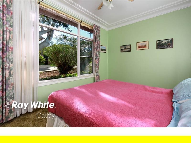 1 Yarran Road, Oatley NSW 2223