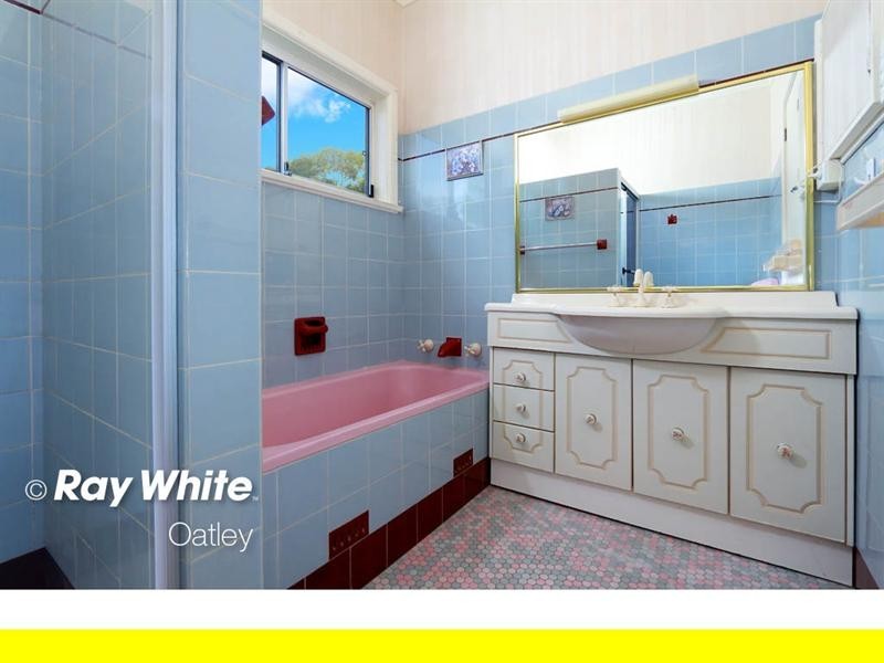 1 Yarran Road, Oatley NSW 2223