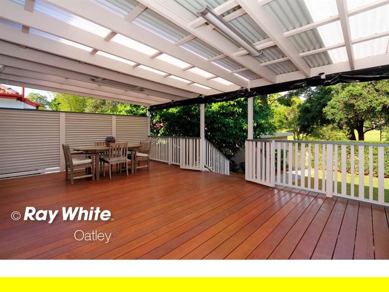 7 Walker Avenue, Peakhurst NSW 2210