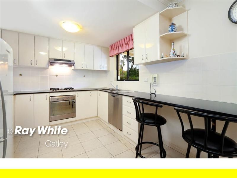 1/124 Morts Road, Mortdale NSW 2223