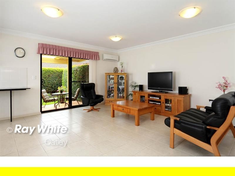 1/124 Morts Road, Mortdale NSW 2223