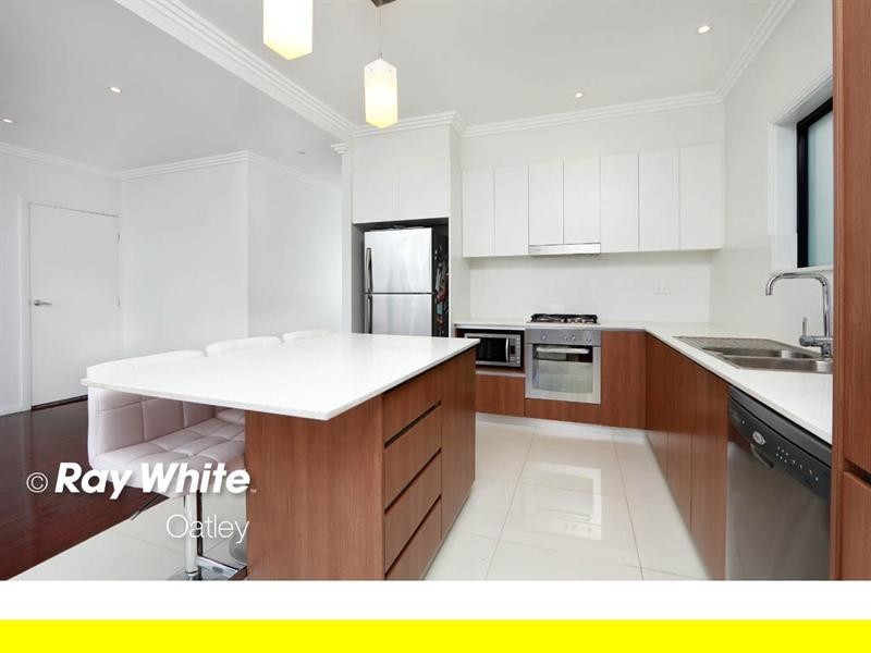 62 Gungah Bay Road, Oatley NSW 2223