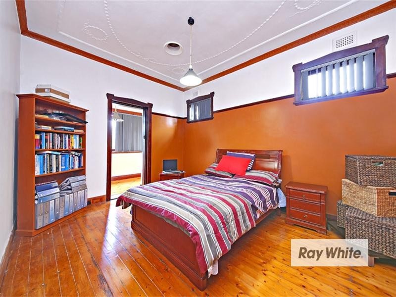 8 Harriet Street, Marrickville NSW 2204