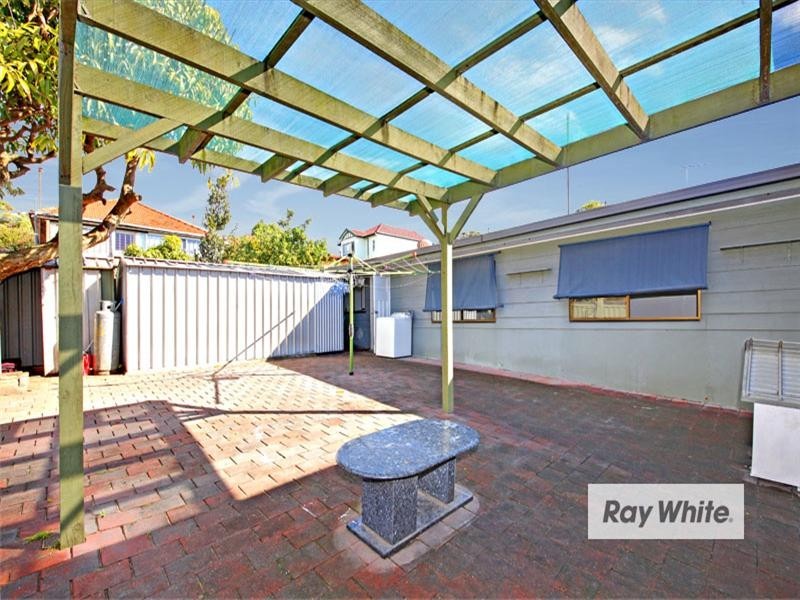 8 Harriet Street, Marrickville NSW 2204