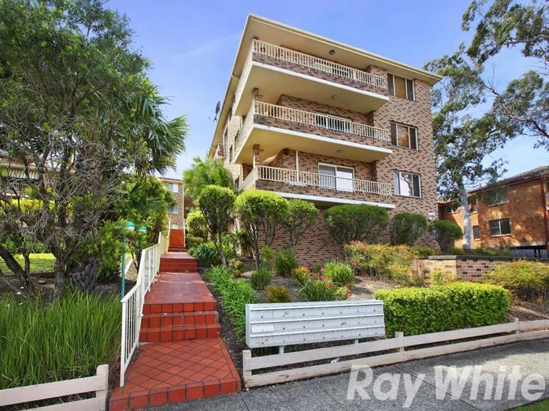 8/27-33 Jeffrey Street, Canterbury NSW 2193
