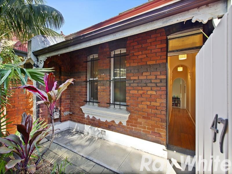 47 Railway Tce  (Access via Jubilee Lane), Lewisham NSW 2049