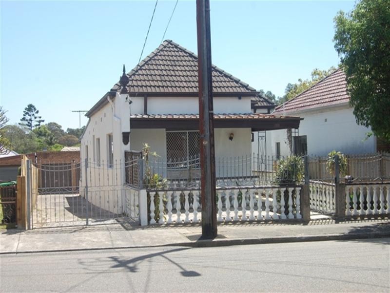 158 Denison Road, Dulwich Hill NSW 2203