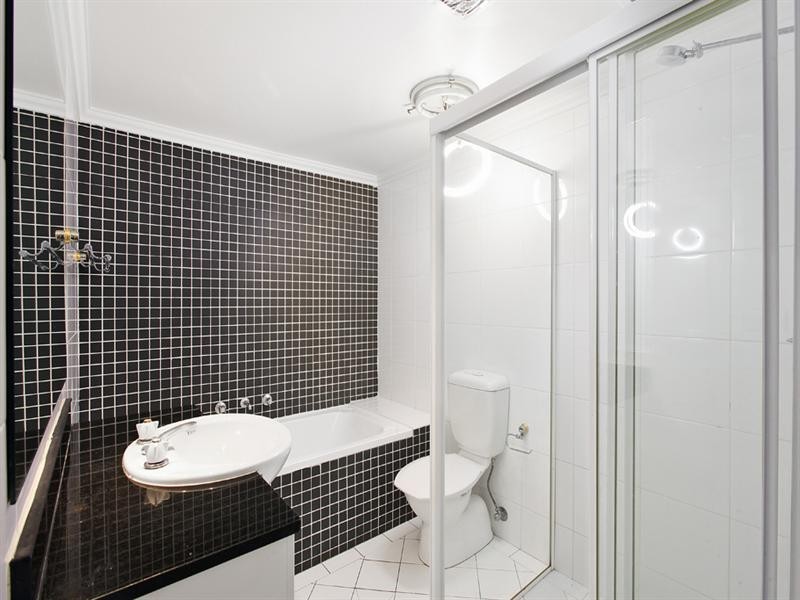 162/323 Forest Rd (Enter from Bridge Street), Hurstville NSW 2220