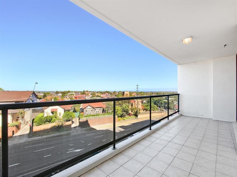 162/323 Forest Rd (Enter from Bridge Street), Hurstville NSW 2220