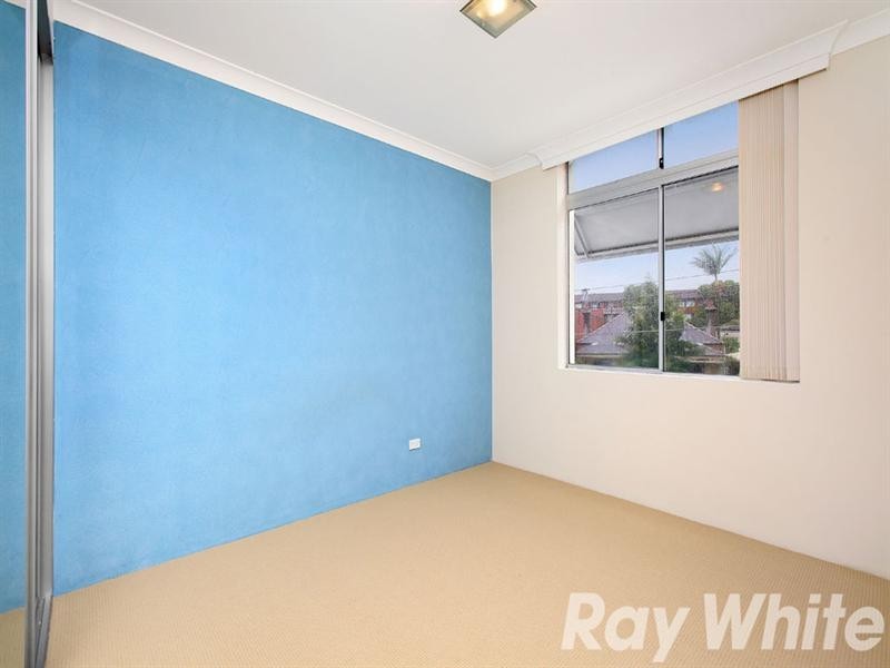 3/384 Illawarra Road, Marrickville NSW 2204