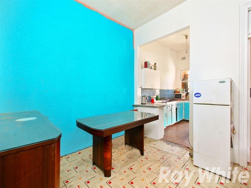 7 Ewart Street, Marrickville NSW 2204