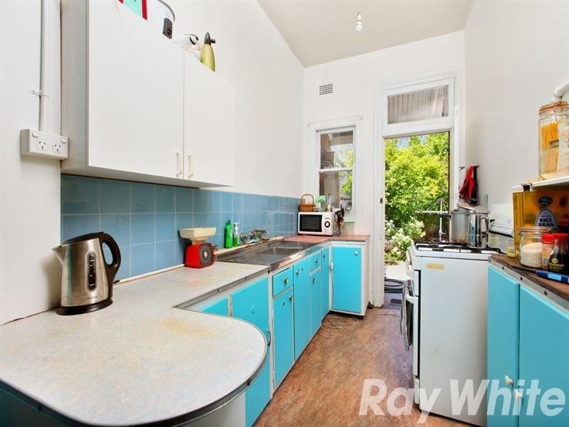 7 Ewart Street, Marrickville NSW 2204