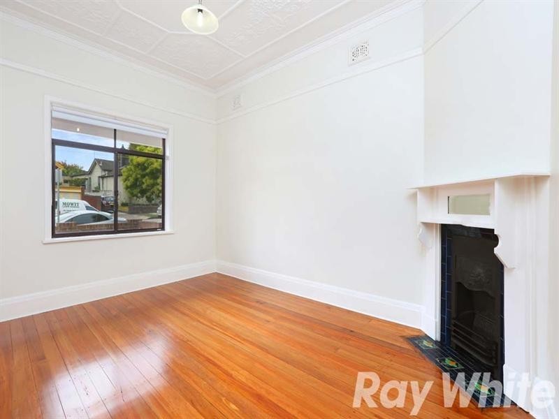232 Wardell Road, Dulwich Hill NSW 2203