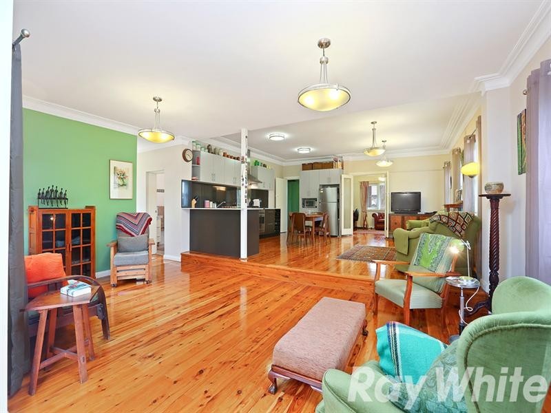 6 Nelson Road, Earlwood NSW 2206