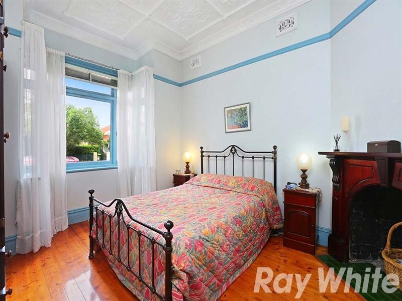 30 Pigott Street, Dulwich Hill NSW 2203