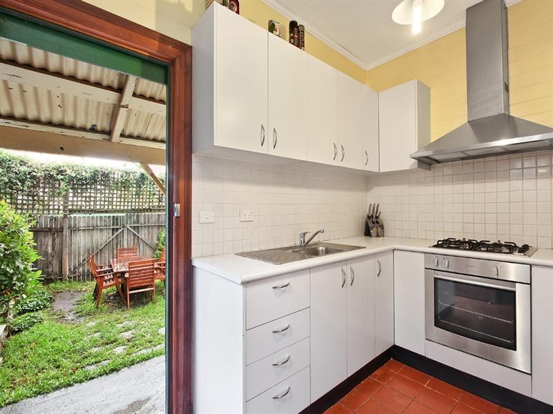 78 Grove Street, St Peters NSW 2044