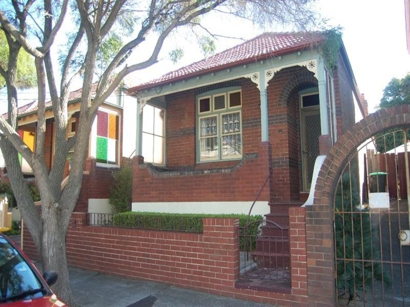 32a Charles Street, Petersham NSW 2049