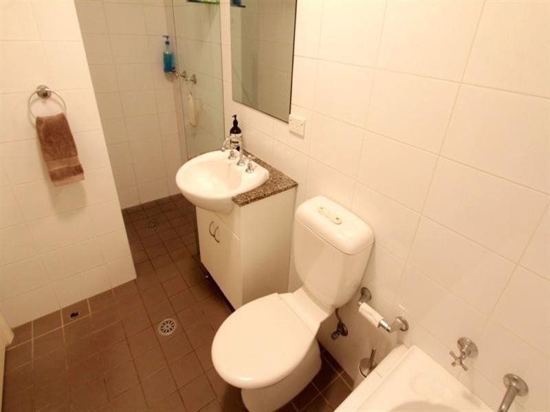 2/29 George Street, Marrickville NSW 2204