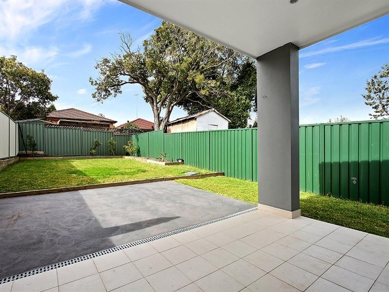 16A Dreadnought Street, Roselands NSW 2196