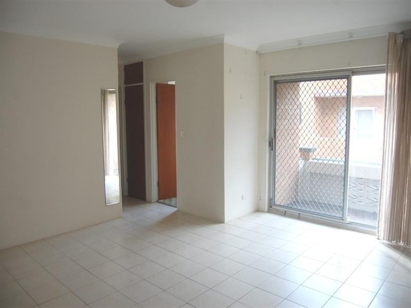 8/43-45 Cobar Street, Dulwich Hill NSW 2203