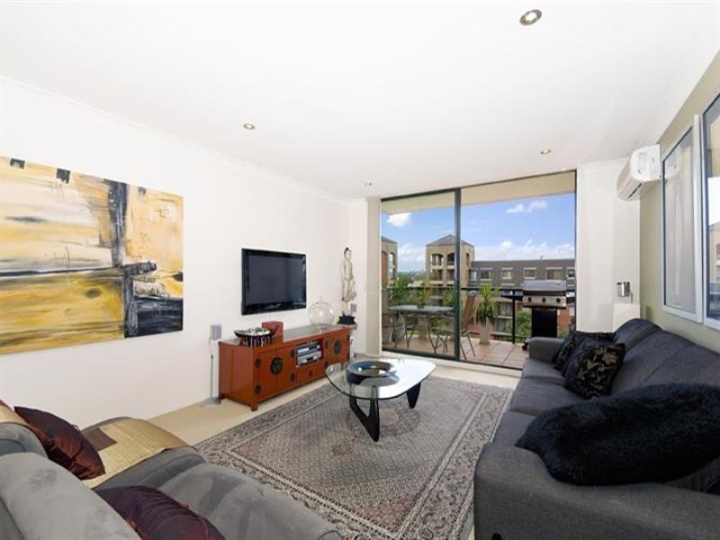 7603/177-2 Mitchell Road, Erskineville NSW 2043