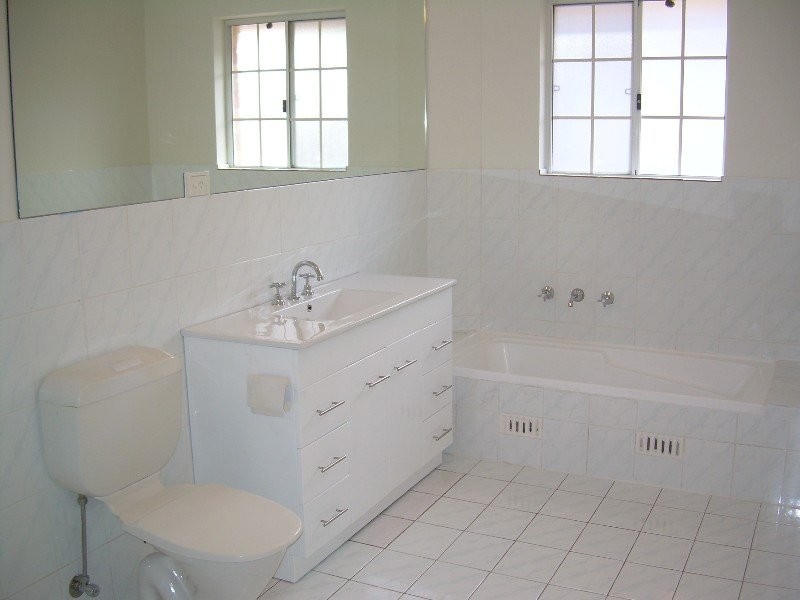 121 Riverview Road, Earlwood NSW 2206