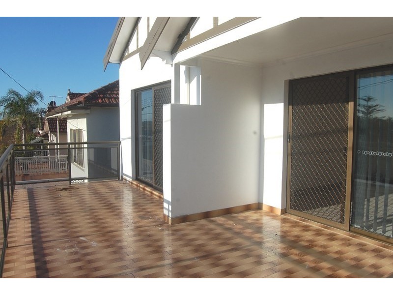 90 Woolcott Street, Earlwood NSW 2206