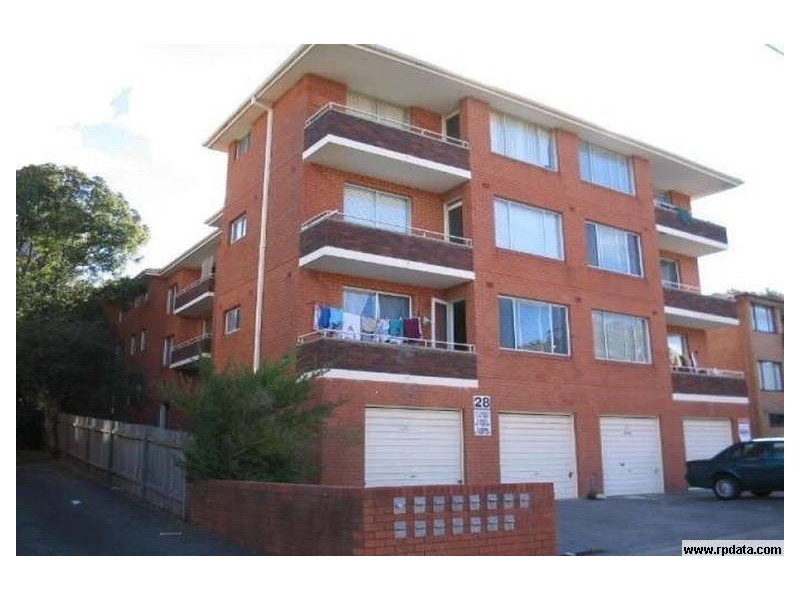 2/28 Myra Road, Dulwich Hill NSW 2203