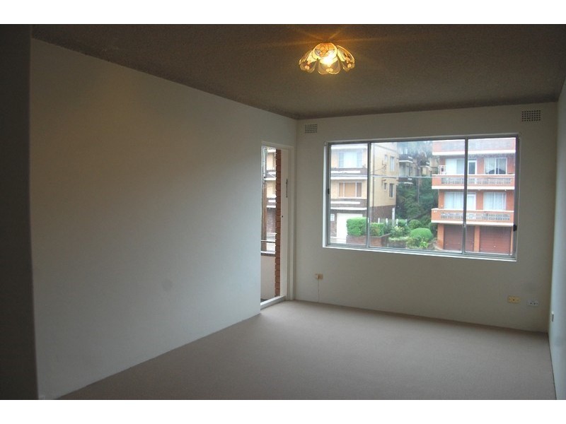 2/28 Myra Road, Dulwich Hill NSW 2203