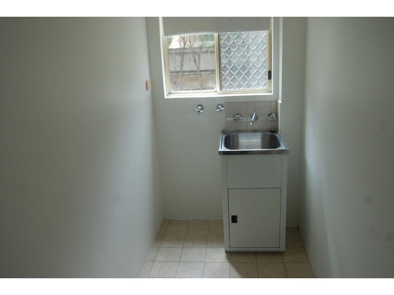 8/27-33 Jeffrey Street, Canterbury NSW 2193