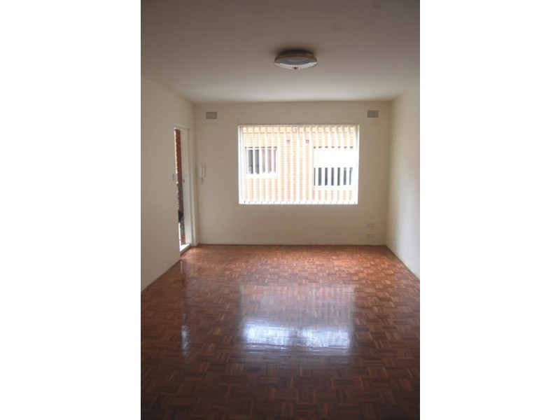 1/109 Livingstone Road, Marrickville NSW 2204