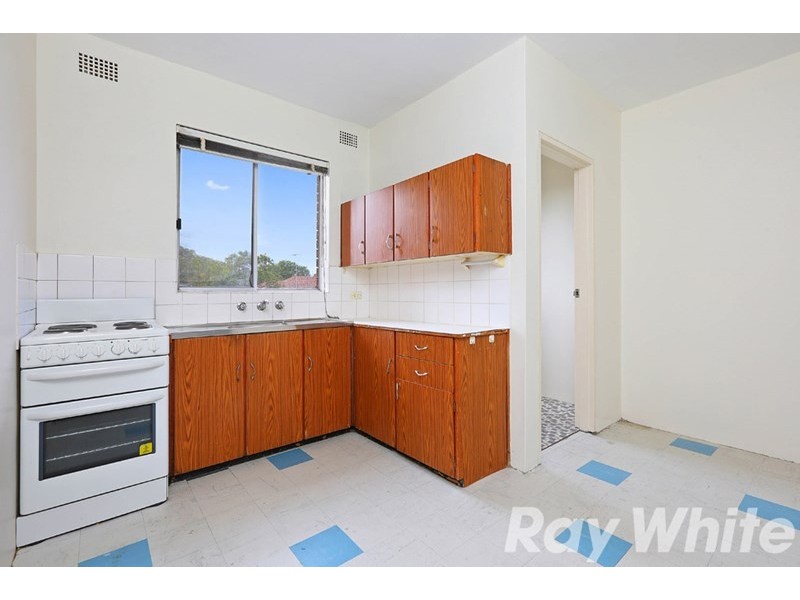 5/13 Bayley Street, Marrickville NSW 2204